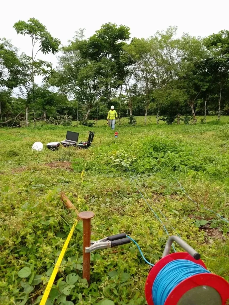 Diseño de Vibrocompactación en Concepción: Mejoramiento Sísmico de Suelos